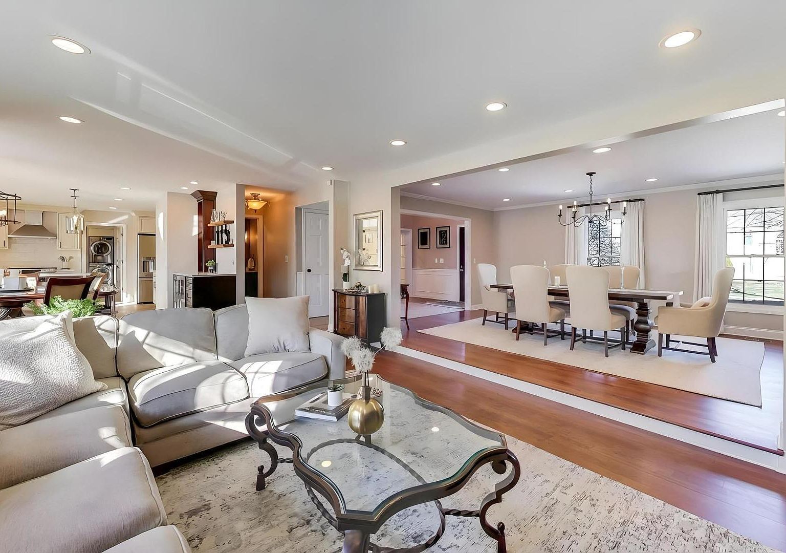 829 Heatherstone Dr Schaumburg, IL 60173 - Thumbnail 5