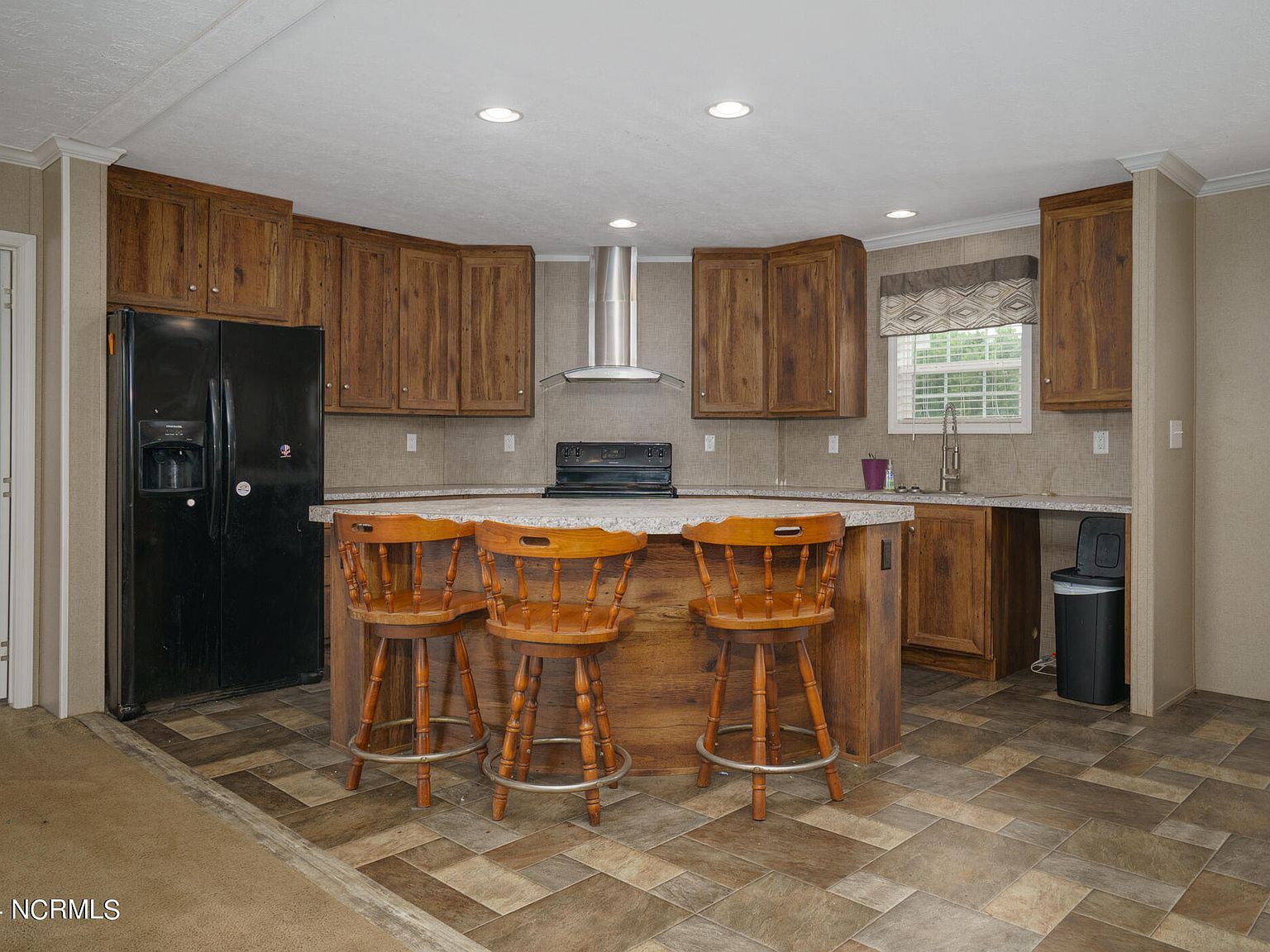 5498 Temperance Hall Rd Elm City, NC 27822 - Thumbnail 5