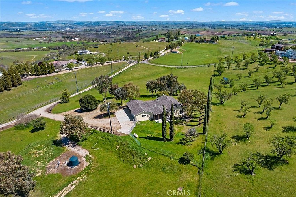 6095 Vista Serrano Way Paso Robles, CA 93446 - Thumbnail 5