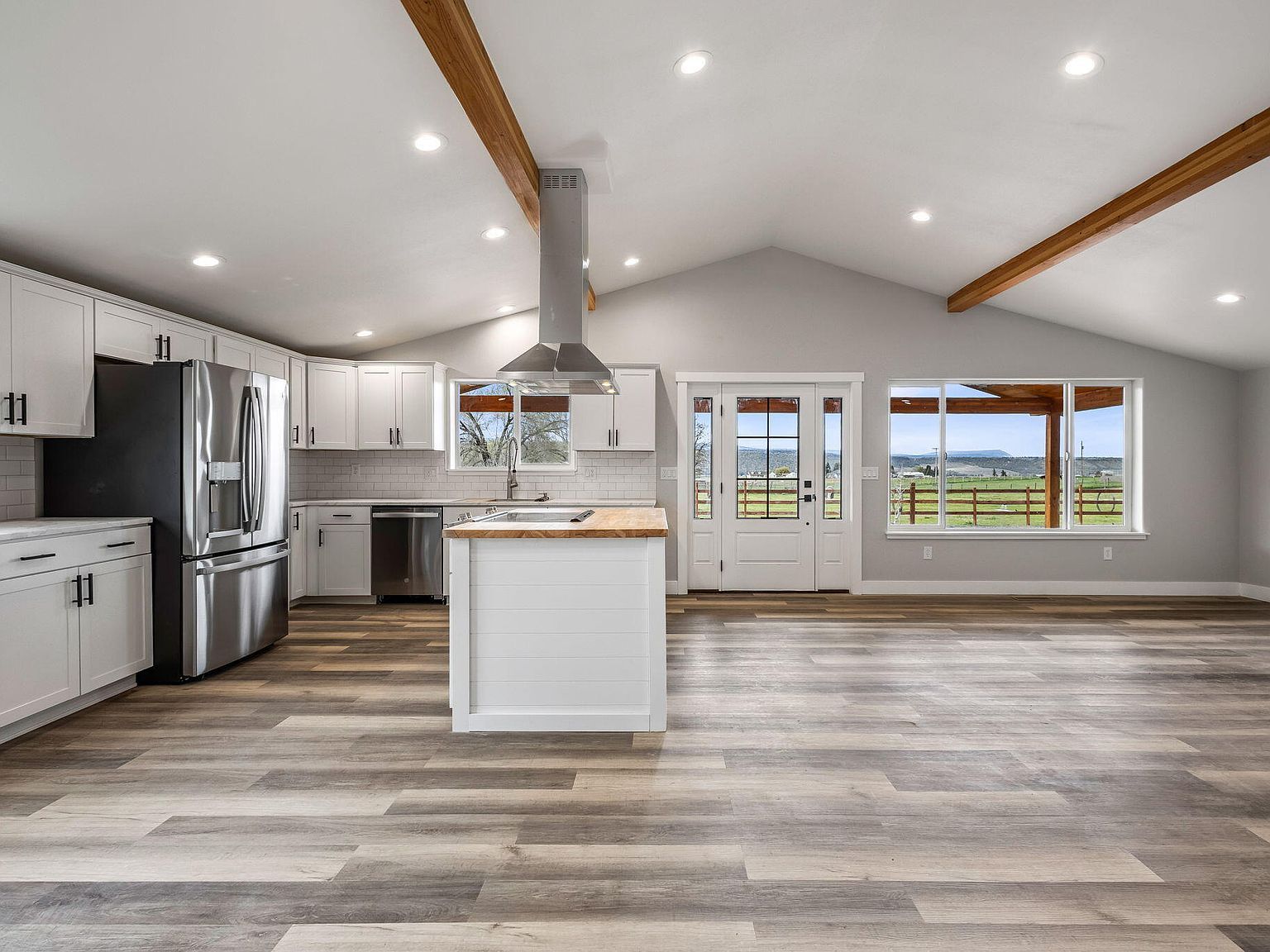 6248 NE Birdsong Ln Prineville, OR 97754 - Thumbnail 5