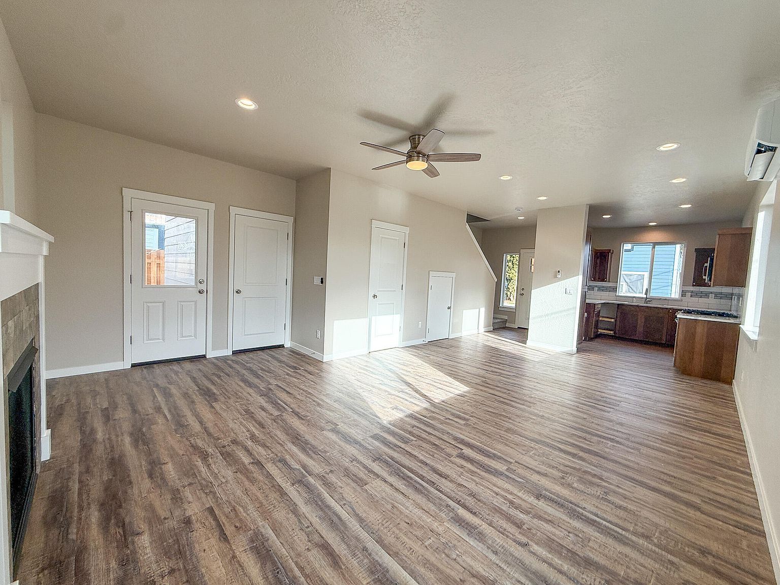 321 NE 6th St Prineville, OR 97754 - Thumbnail 5