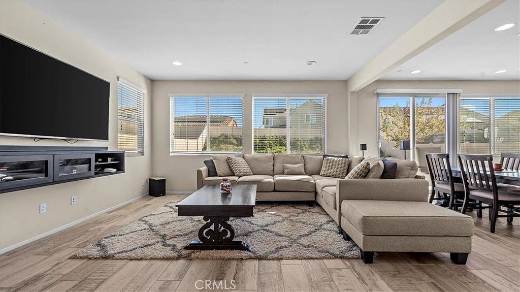 1672 Milford Way Beaumont, CA 92223 - Thumbnail 5