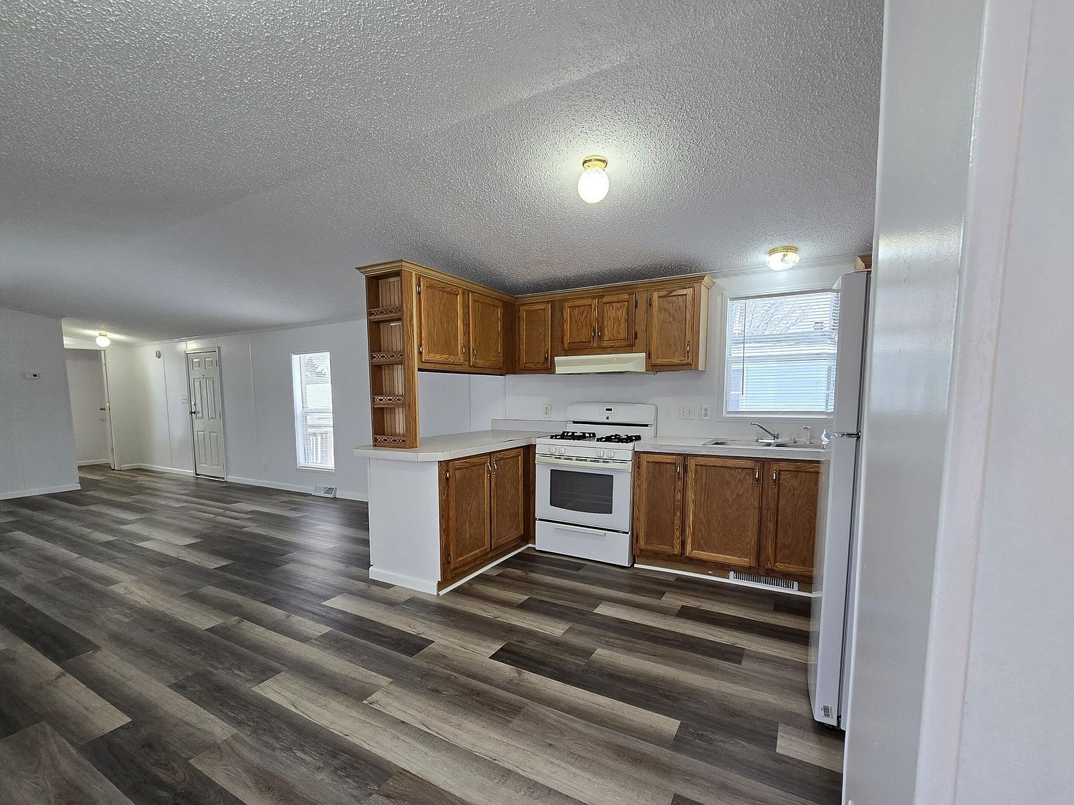 15 Chelsey Ln Cheboygan, MI 49721 - Thumbnail 5