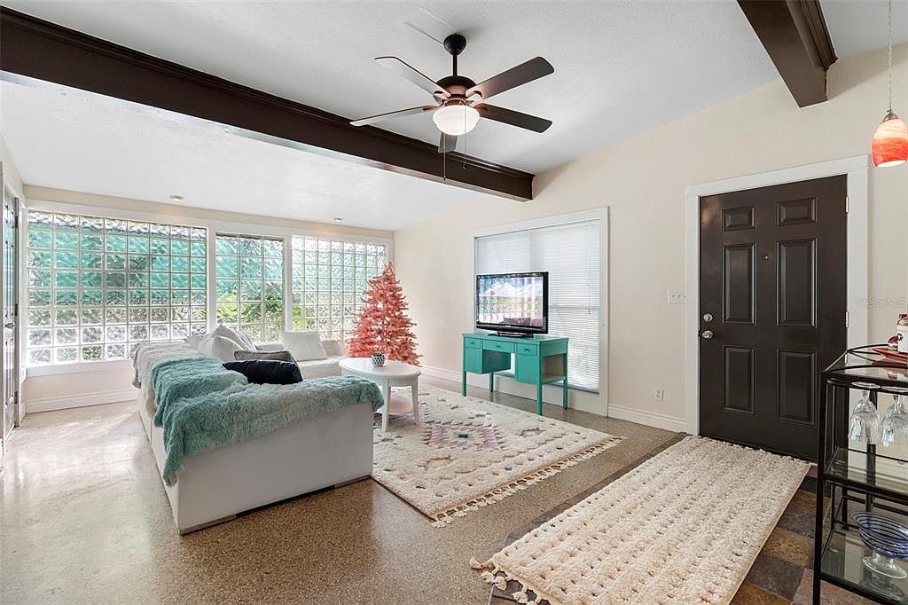 205 E Kentucky Ave Deland, FL 32724 - Thumbnail 5