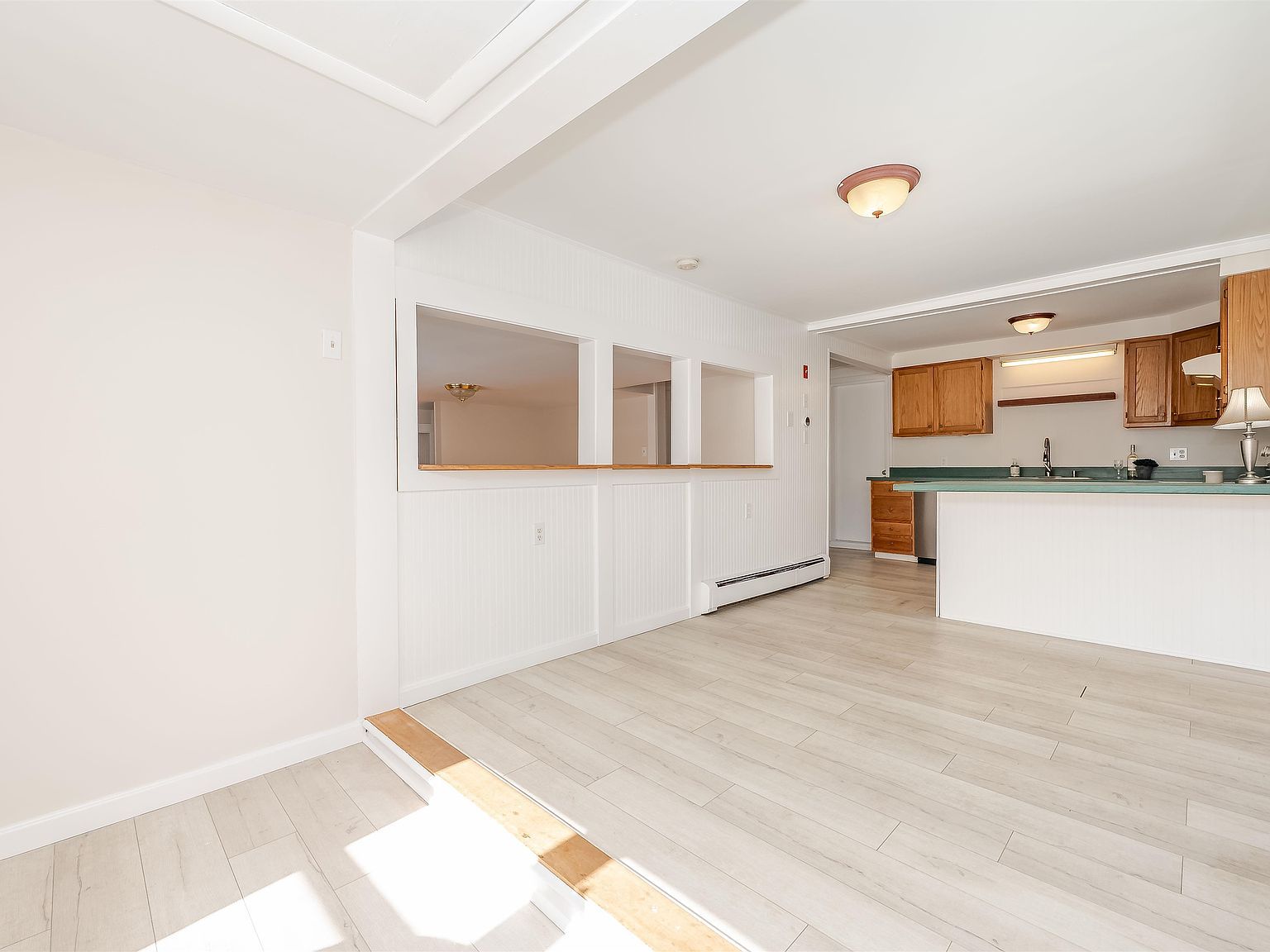 80 Woodlawn Cir Portsmouth, NH 03801 - Thumbnail 5