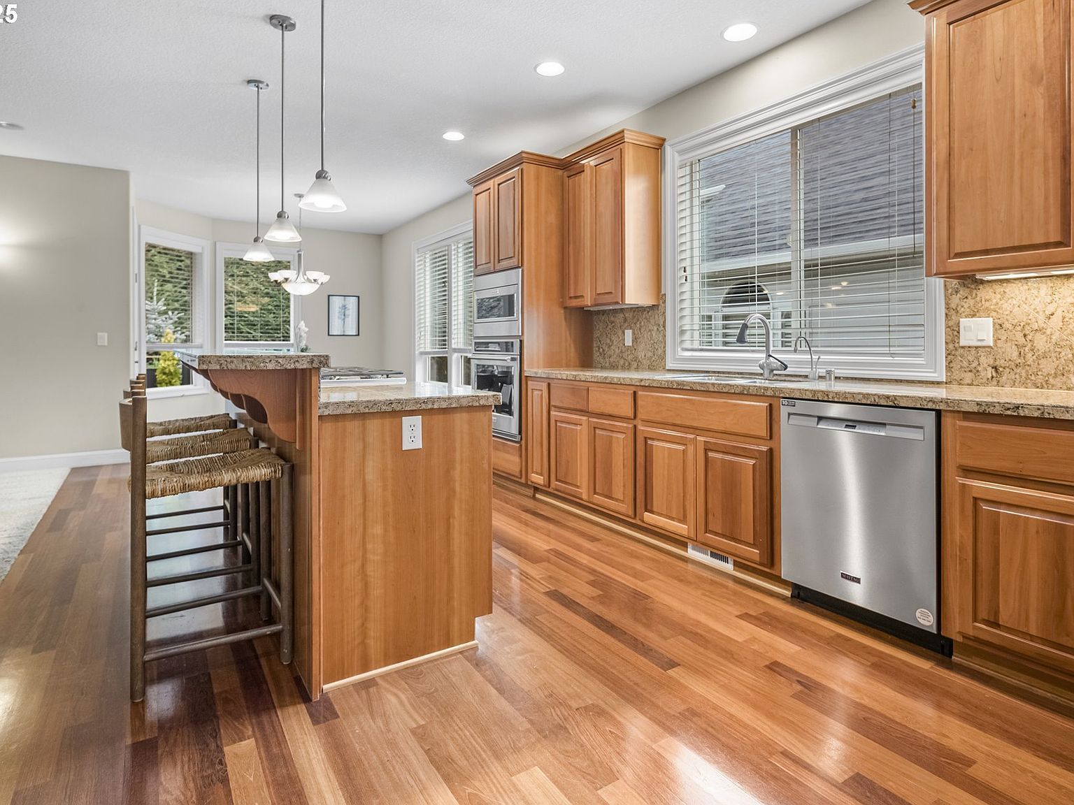 1627 NW 35th Cir Camas, WA 98607 - Thumbnail 5