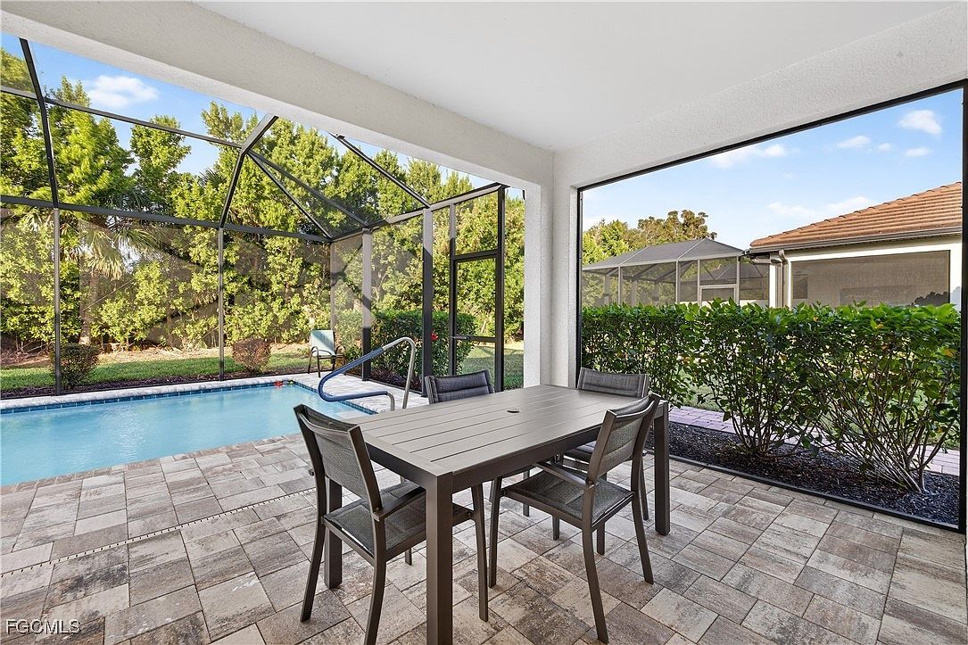 1127 S Town And River Dr Fort Myers, FL 33919 - Thumbnail 5