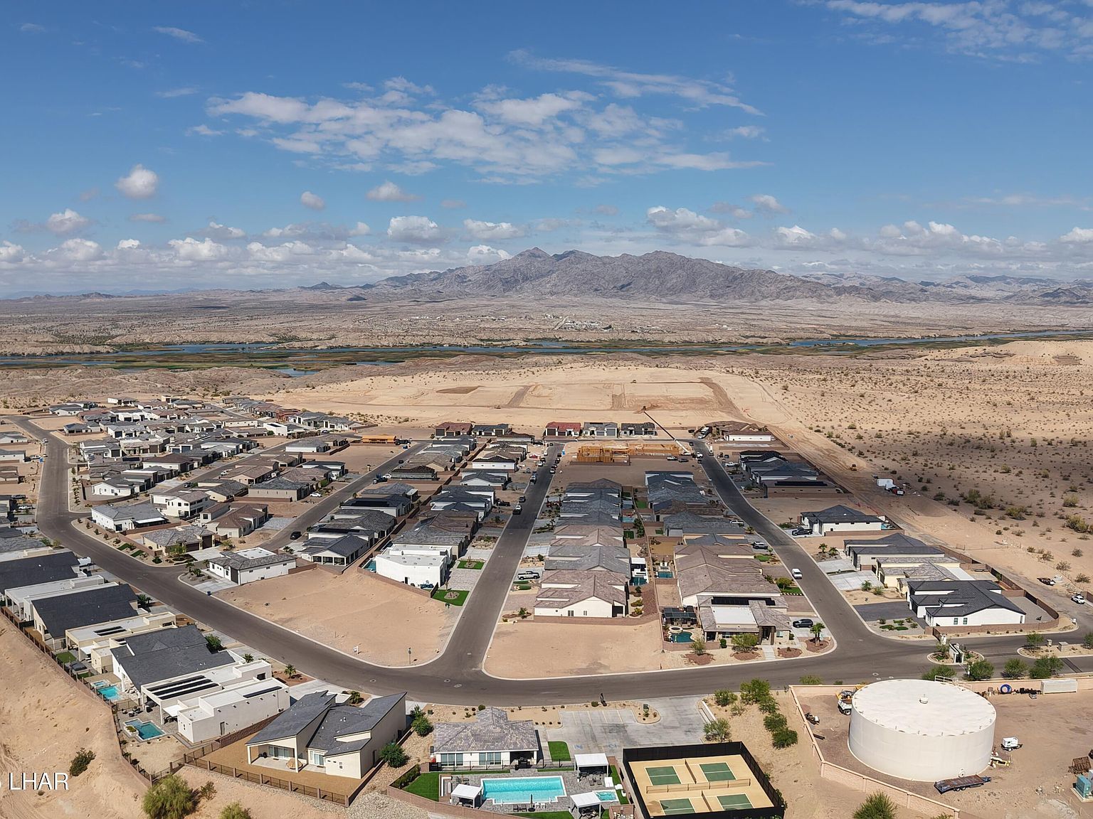 1557 E North View Dr Lake Havasu City, AZ 86404 - Thumbnail 5