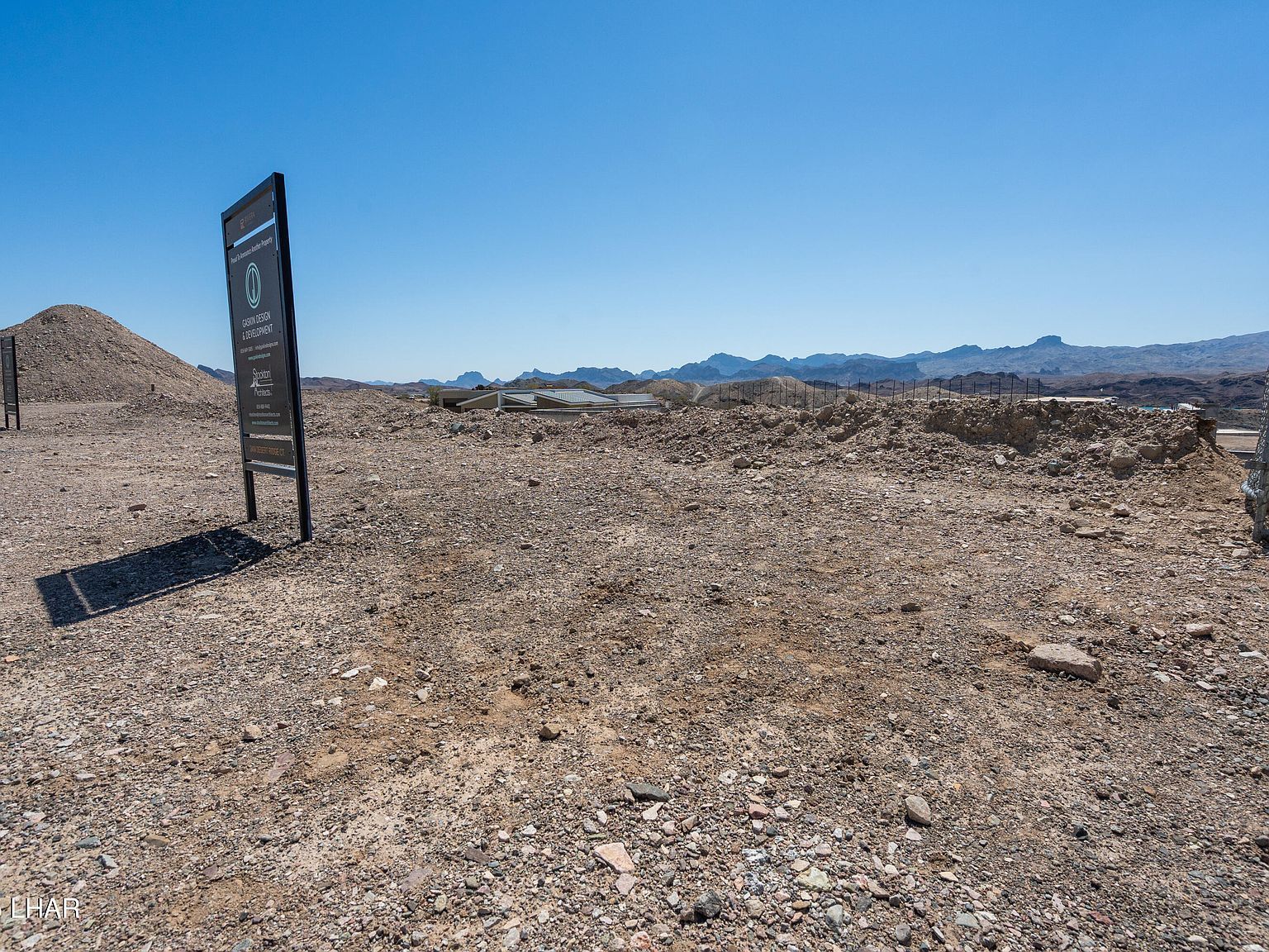 2404 Desert Ridge Ct W Lake Havasu City, AZ 86406 - Thumbnail 5