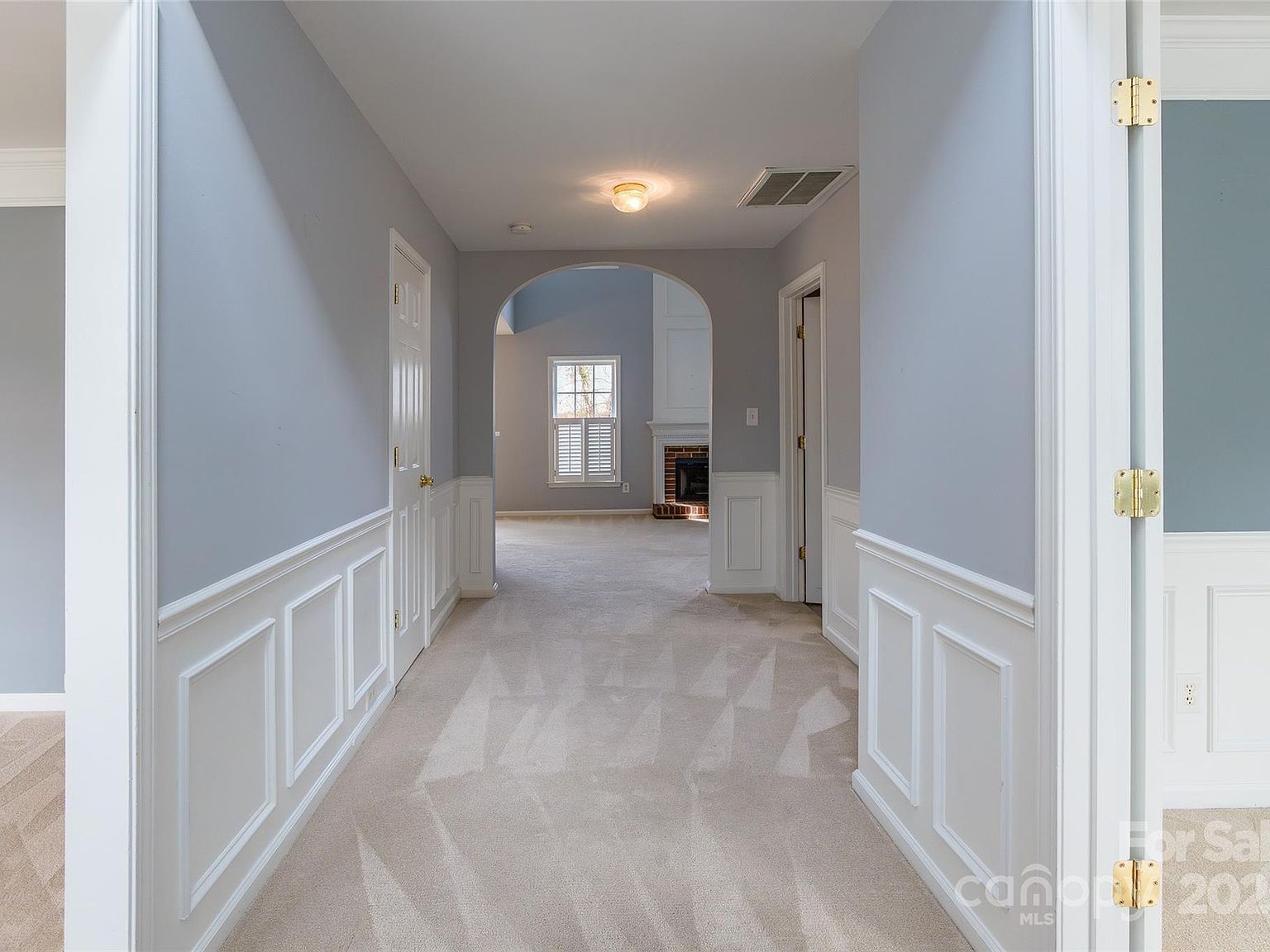 11318 Glenstone Ct Charlotte, NC 28269 - Thumbnail 5