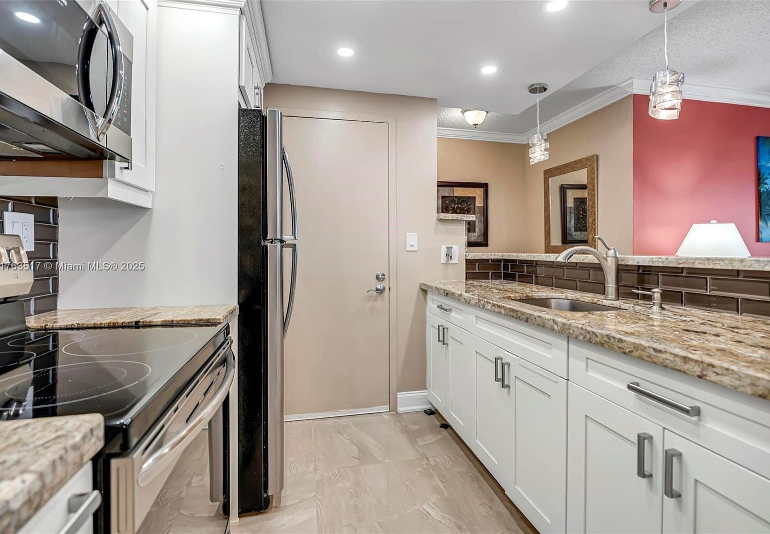 720 Bayshore Dr APT 804 Fort Lauderdale, FL 33304 - Thumbnail 5