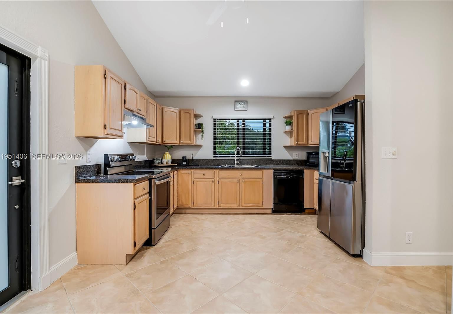 2751 SW 137th Ter Davie, FL 33330 - Thumbnail 5