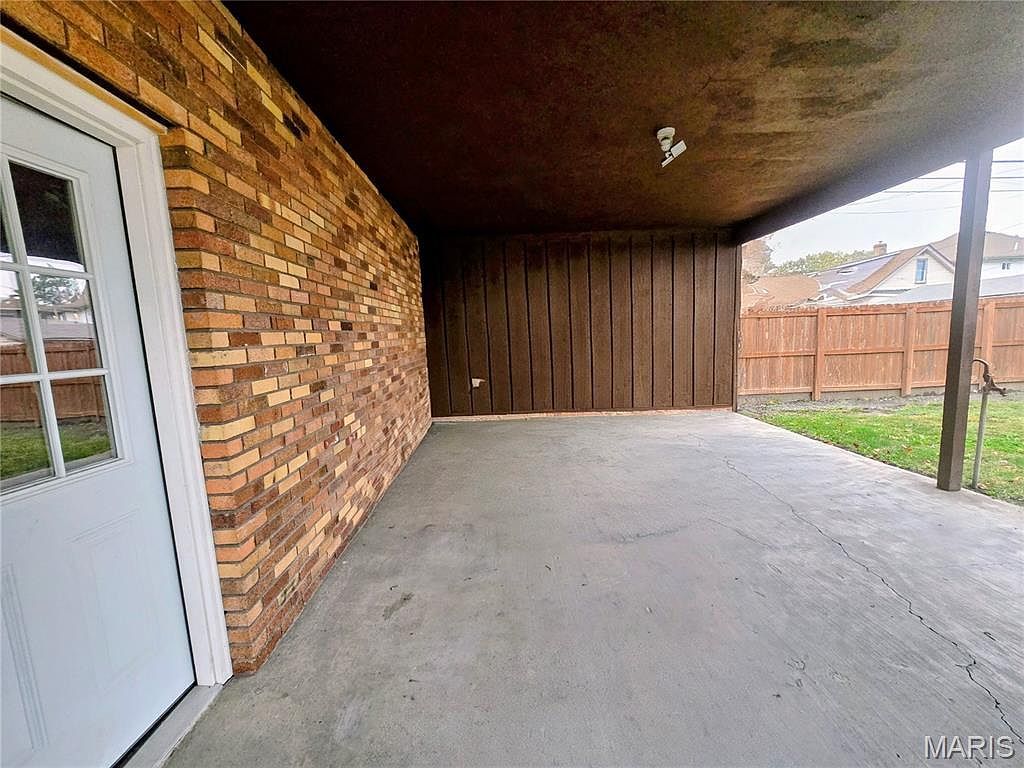2319 Washington Ave Granite City, IL 62040 - Thumbnail 5