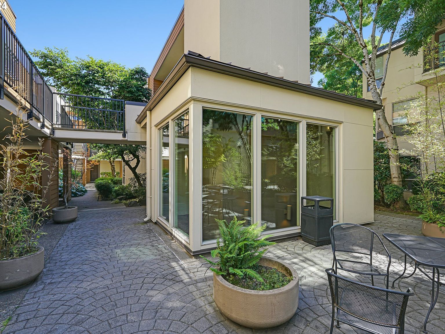 1535 SW Clay St APT 101 Portland, OR 97201 - Thumbnail 5