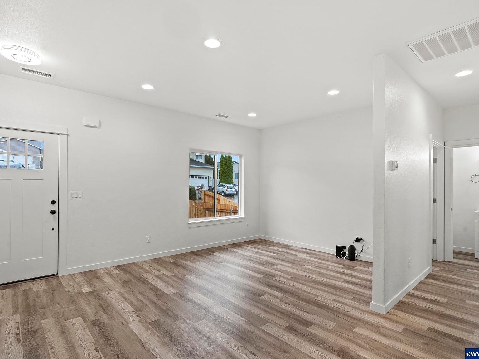 145 SE Lebleu Ln Winston, OR 97496 - Thumbnail 5