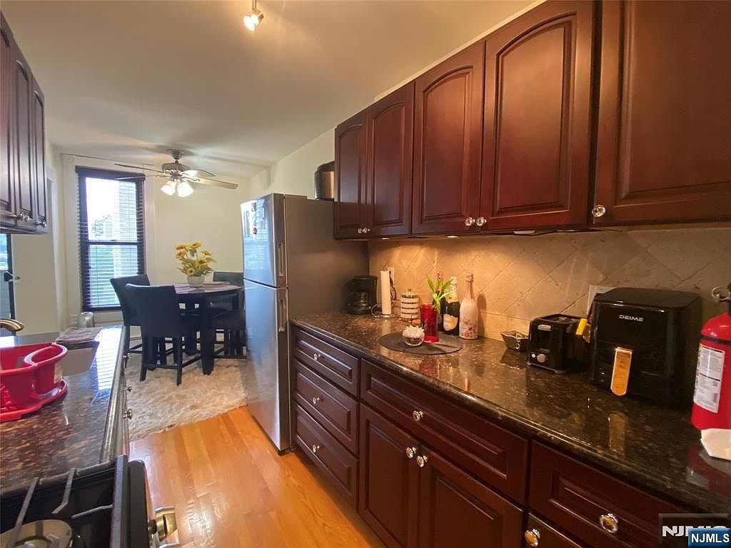 824 Main St Belleville, NJ 07109 - Thumbnail 5