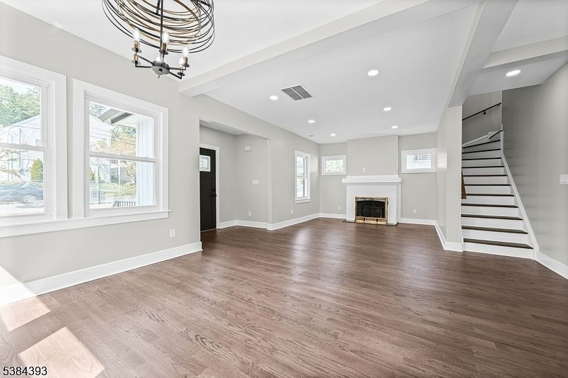 68 Cathedral Ave Nutley, NJ 07110 - Thumbnail 5