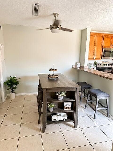 1402 Nebraska Ave APT 15D Fort Pierce, FL 34950 - Thumbnail 5