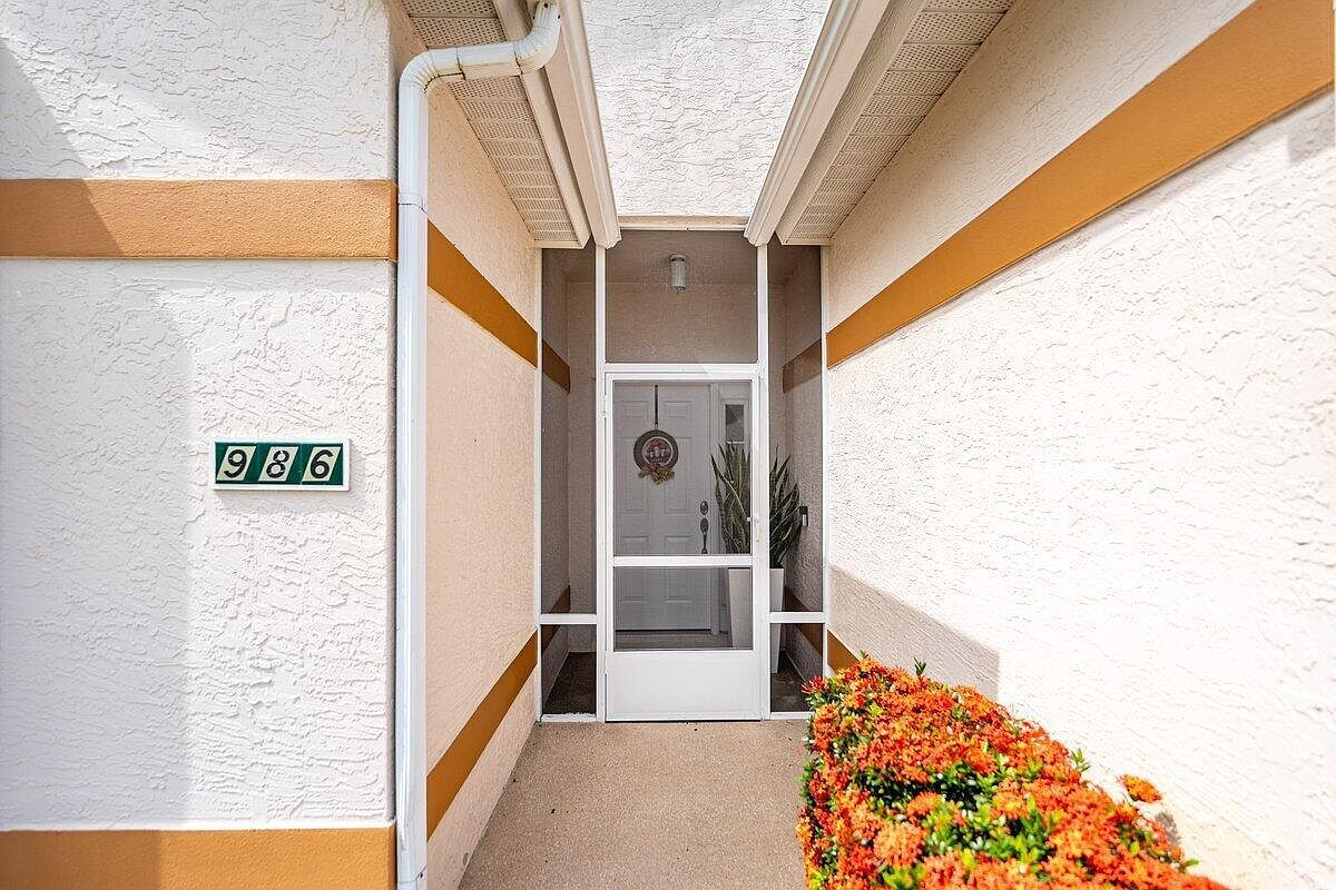 986 NW Tuscany Dr Port Saint Lucie, FL 34986 - Thumbnail 5