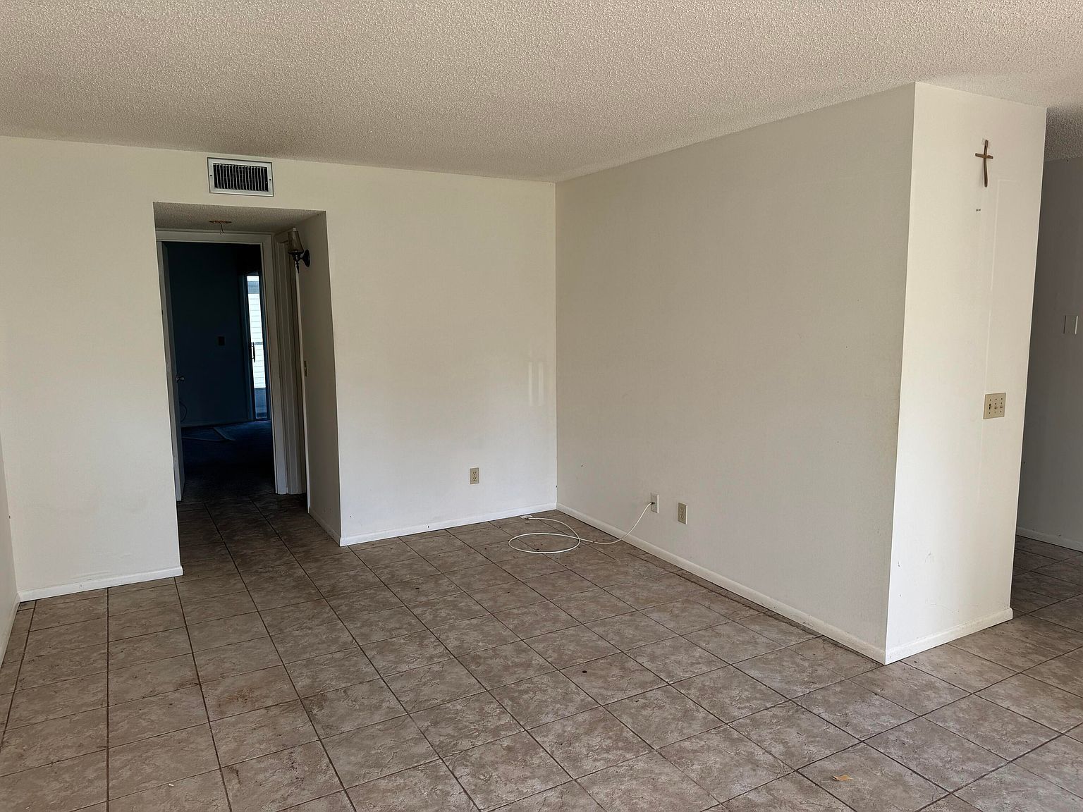 28 Lake Vista Trl APT 105 Port Saint Lucie, FL 34952 - Thumbnail 5