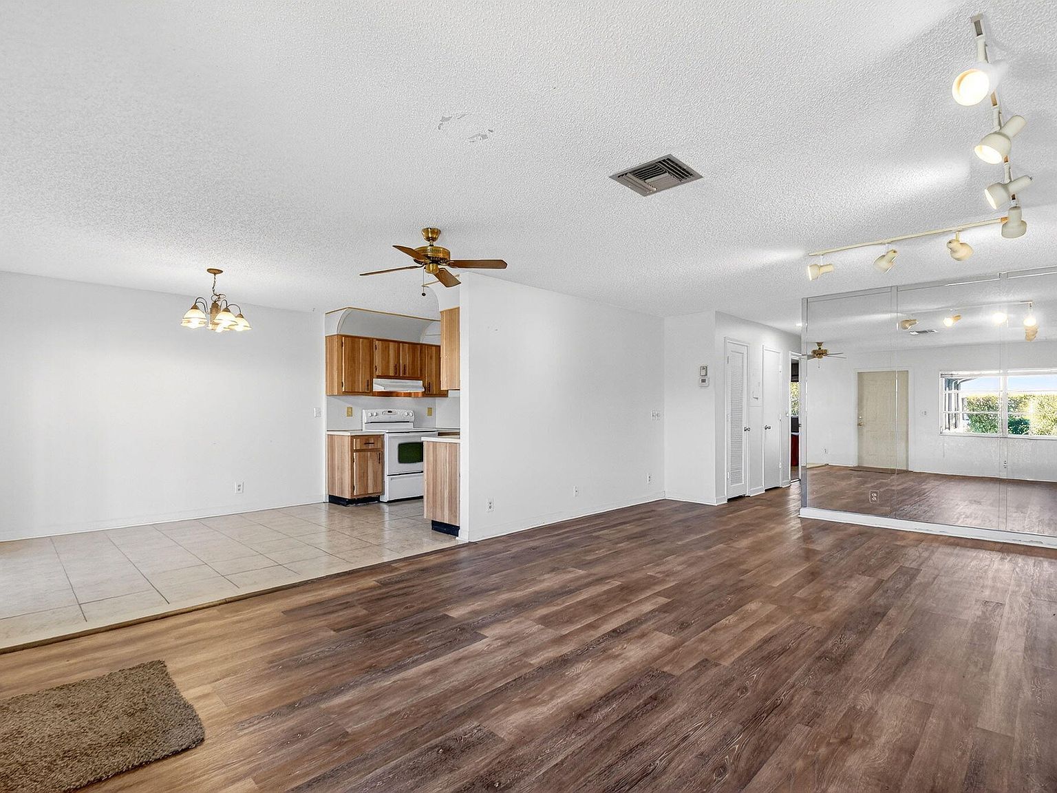 3454 Americo Dr West Palm Beach, FL 33417 - Thumbnail 5