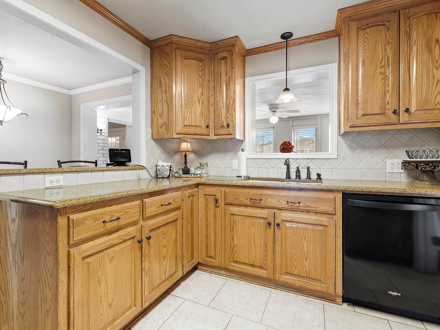 2312 Fleetwood Dr Longview, TX 75605 - Thumbnail 5