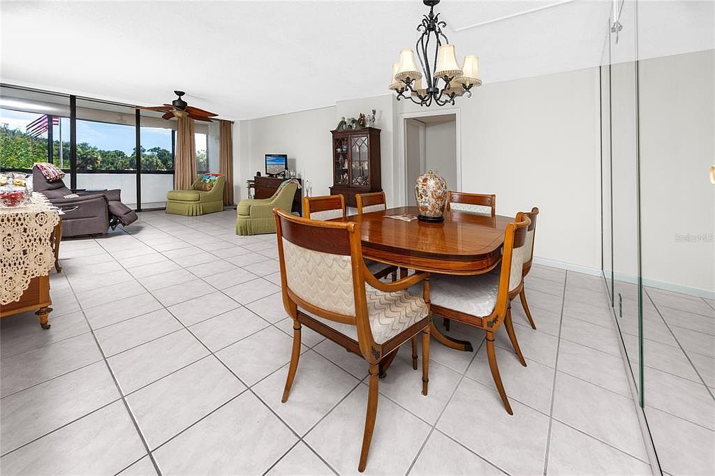 2621 Cove Cay Dr UNIT 309 Clearwater, FL 33760 - Thumbnail 5