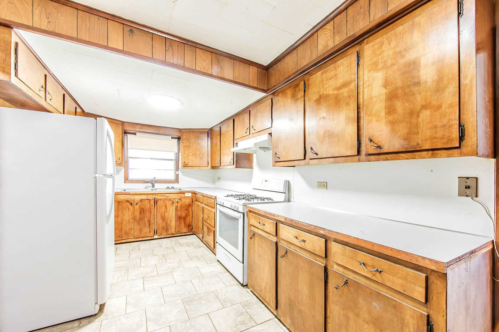 121 4th Street, Houma, LA, USA, 70364  | Single Family