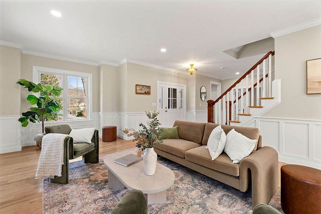 18 Robinson Rd Lexington, MA 02420 - Thumbnail 5