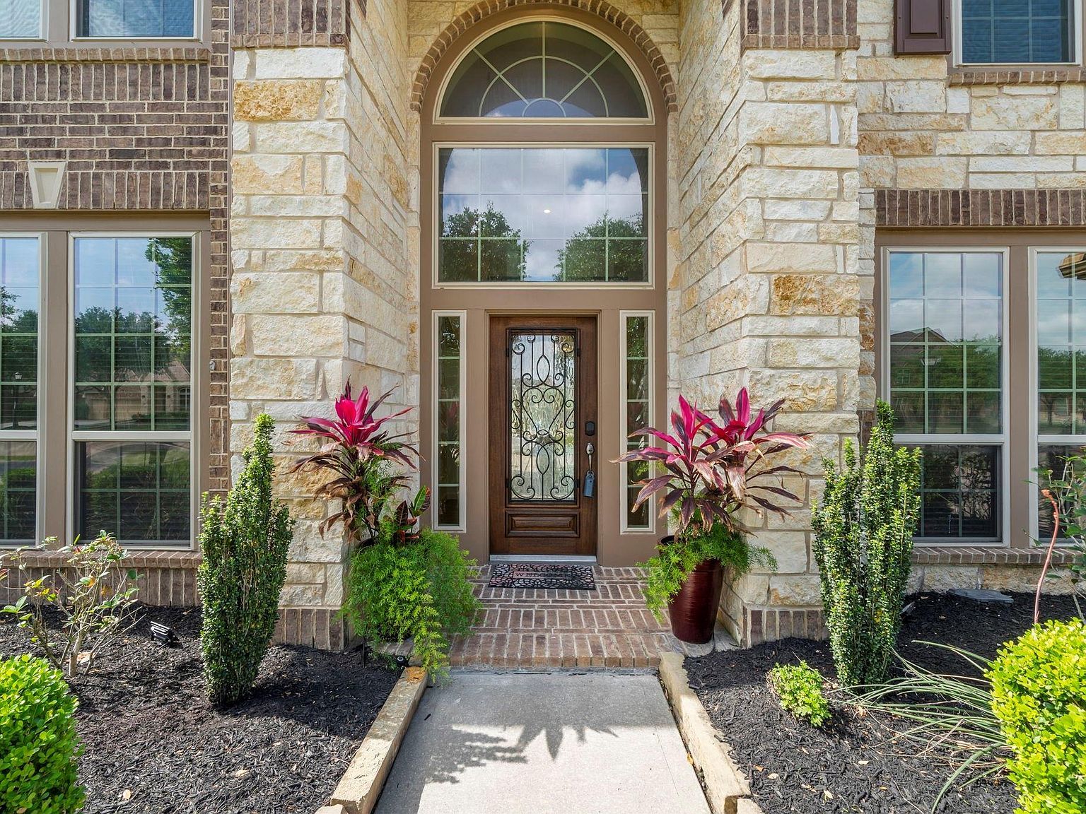 26327 Nicholas Pass Ln Cypress, TX 77433 - Thumbnail 5