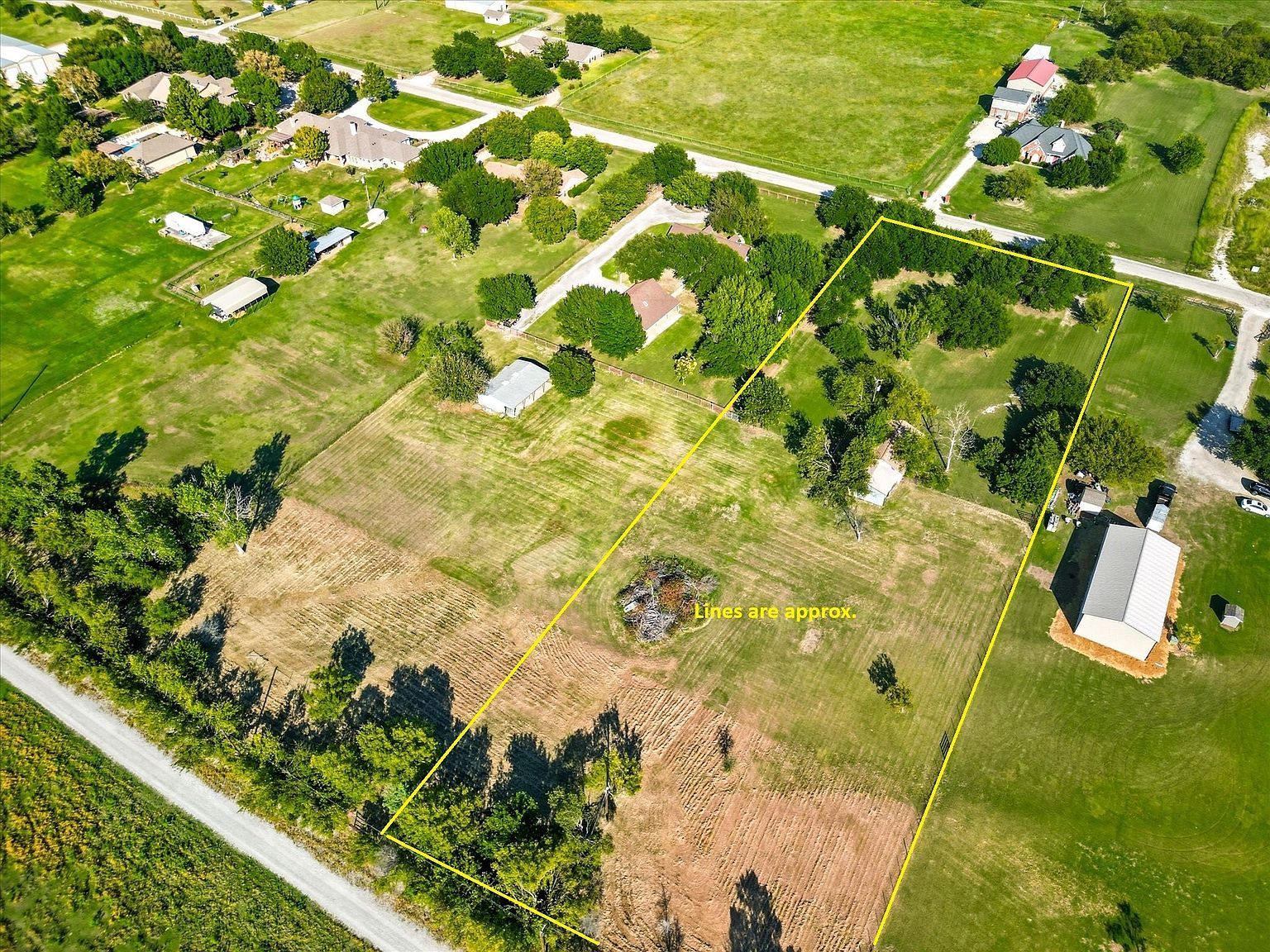 Hillview Dr Krum, TX 76249 - Thumbnail 5