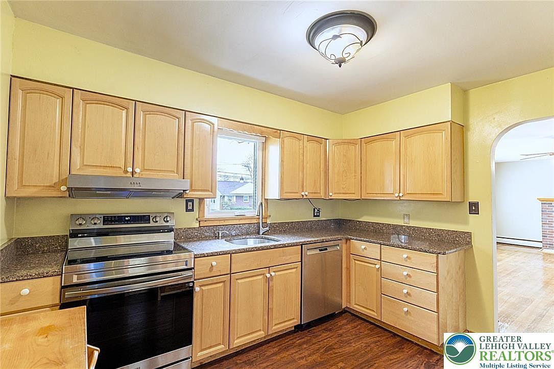 345 8th Ave Bethlehem, PA 18018 - Thumbnail 5