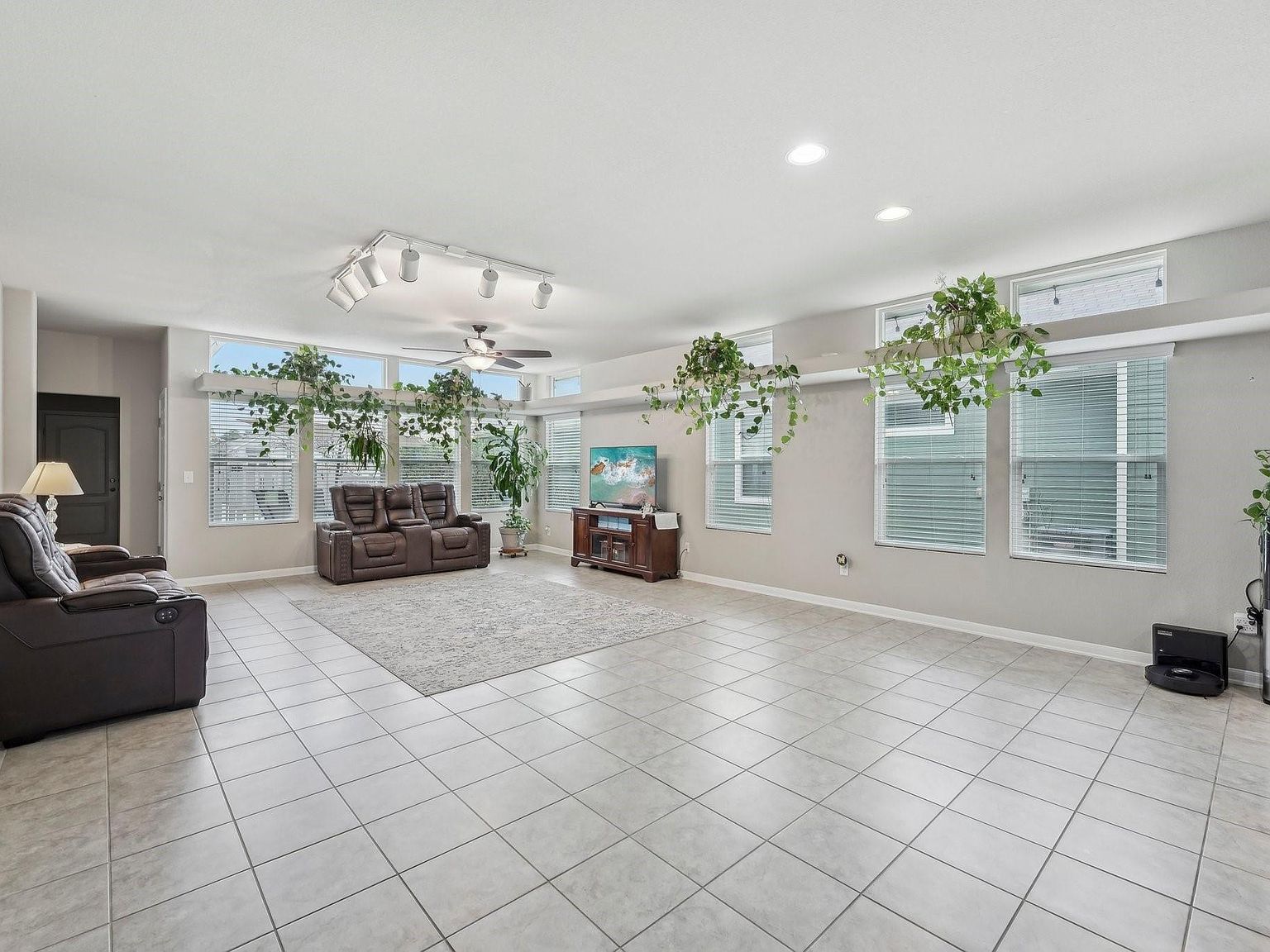 1373 Nevarez Kyle, TX 78640 - Thumbnail 5