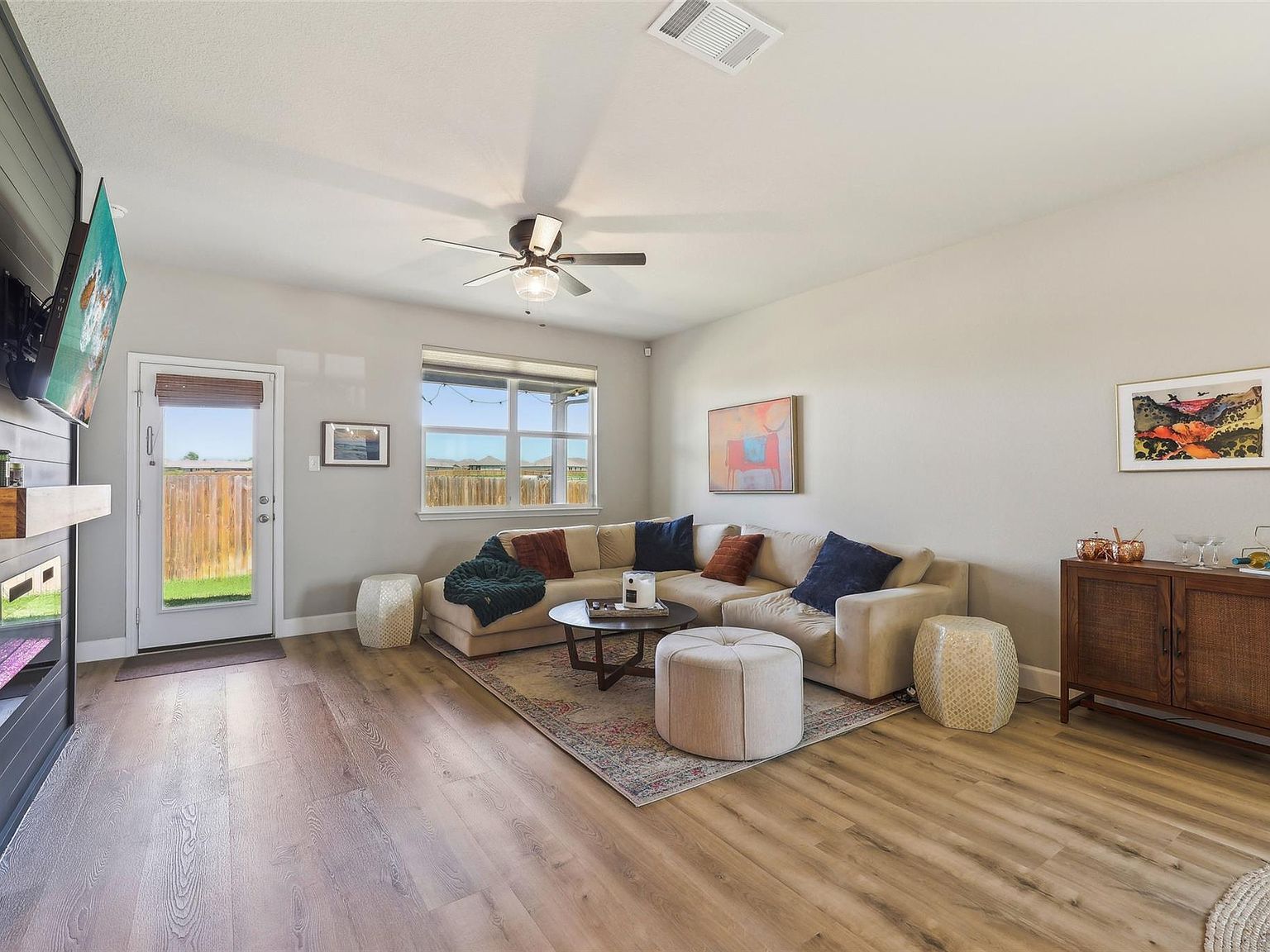 353 Cherry Laurel Ln Kyle, TX 78640 - Thumbnail 5