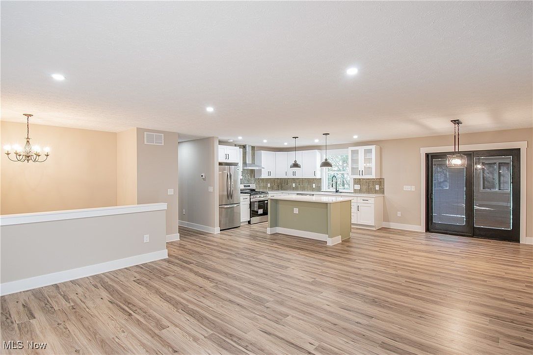 6519 Lorraine Ave NW Massillon, OH 44646 - Thumbnail 5