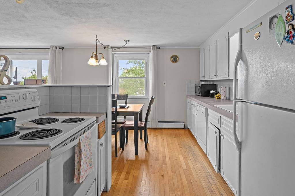 30 Lillian Rd Johnston, RI 02919 - Thumbnail 5