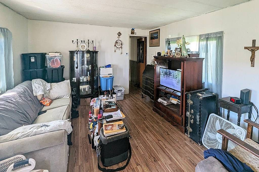 21 Cathy Cir Portsmouth, RI 02871 - Thumbnail 5