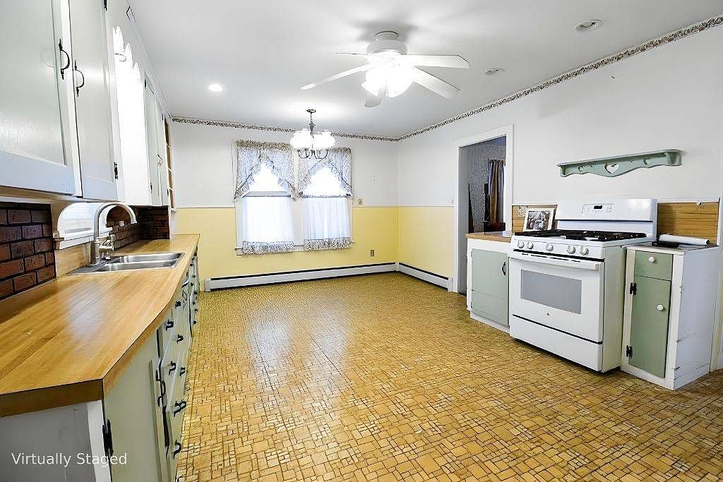 30 Lakeview Dr Smithfield, RI 02828 - Thumbnail 5