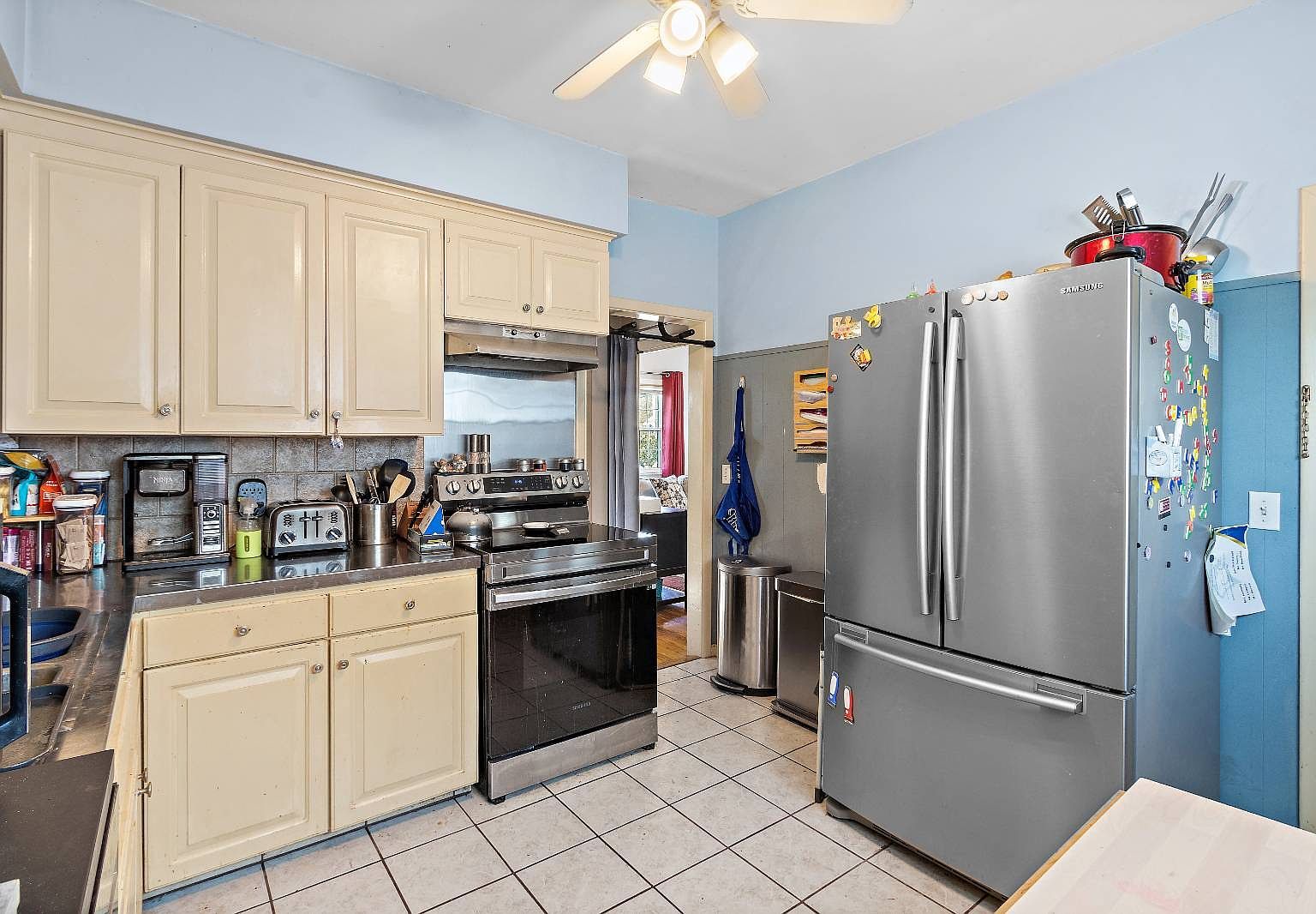 80 Colonial Ave Cranston, RI 02910 - Thumbnail 5