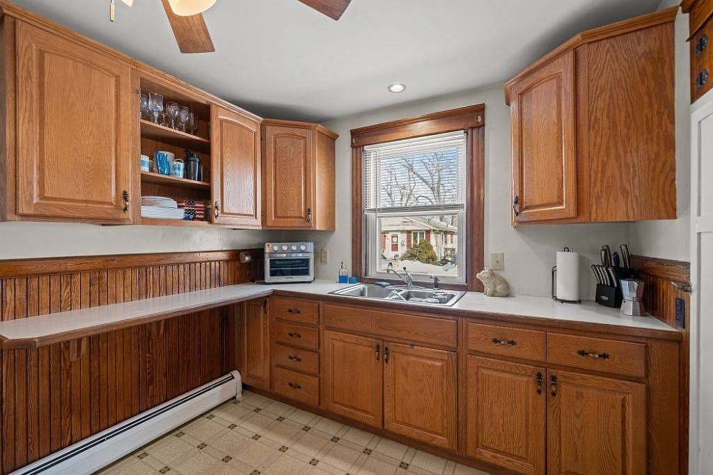 14 Benedict St Riverside, RI 02915 - Thumbnail 5