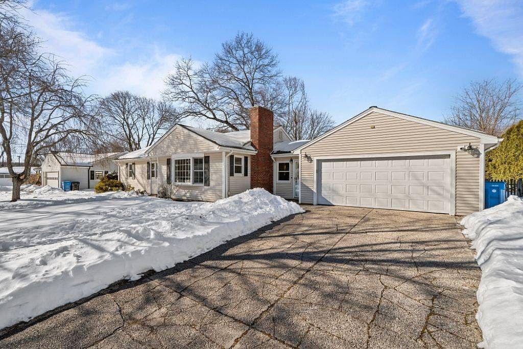 16 Owen Dr Cumberland, RI 02864 - Thumbnail 5