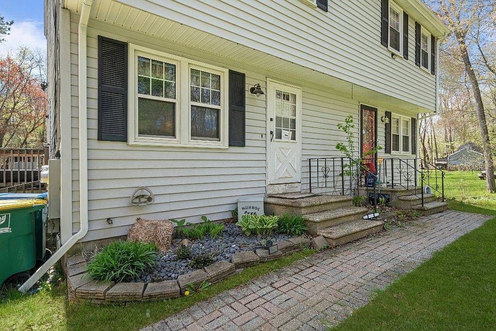 107 Providence St #A Millville, MA 01529 - Thumbnail 5