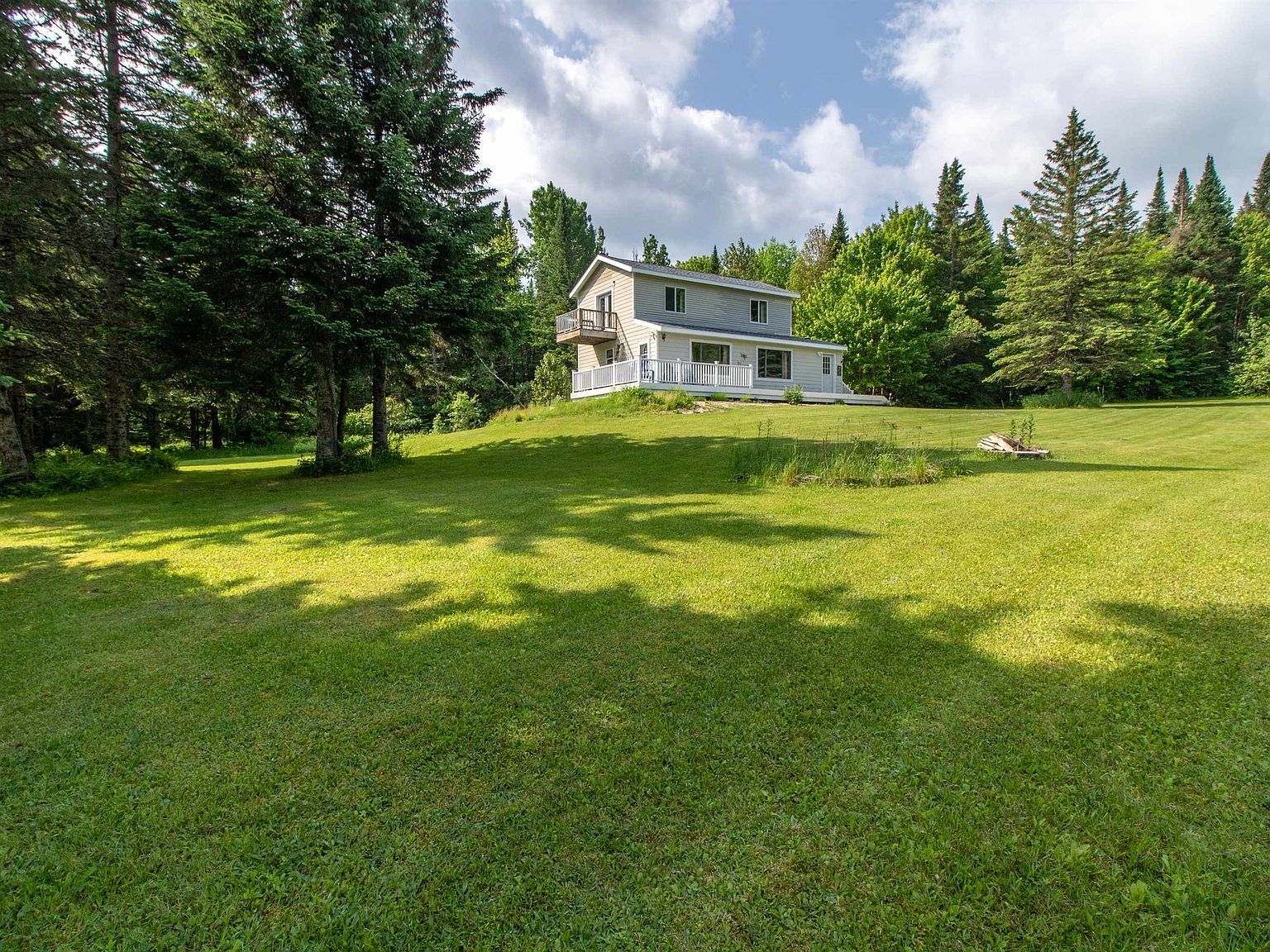 895 Head Of The Pond Rd Island Pond, VT 05846 - Thumbnail 5