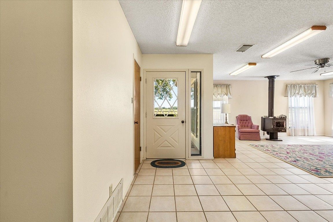 237 Hcr #1444 Blum, TX 76627 - Thumbnail 5