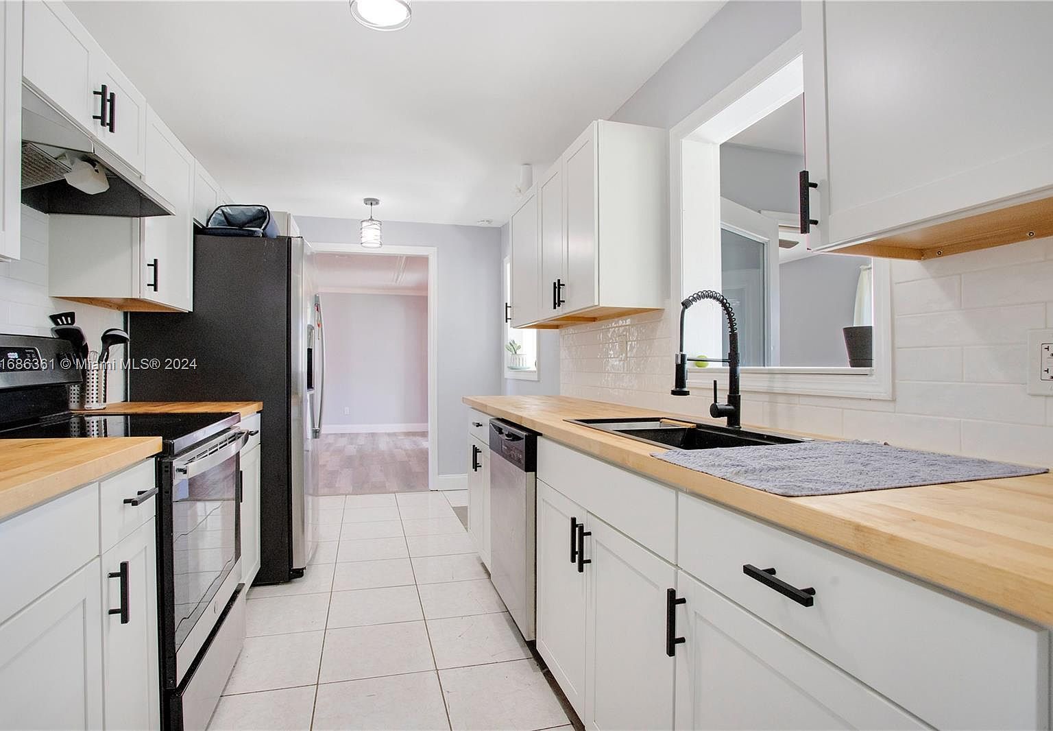 2030 Leisure Dr, Winter Haven, FL, 33881 - Thumbnail 5