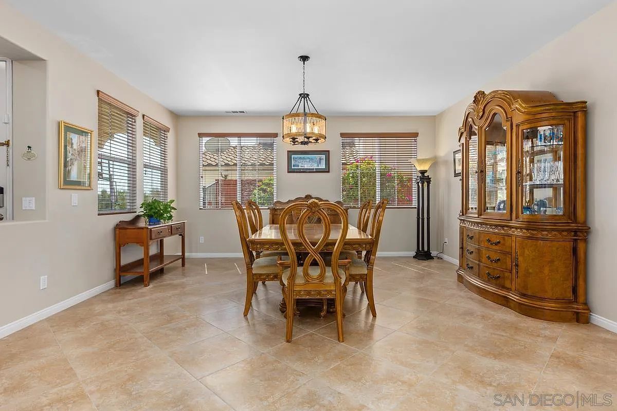 1311 Bellingham Dr Oceanside, CA 92057 - Thumbnail 5