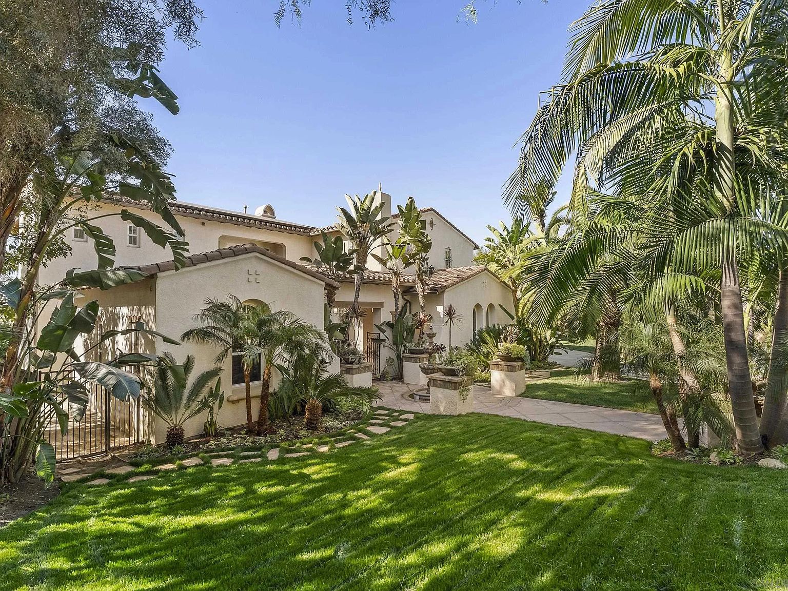 2105 Timneh Ct Oceanside, CA 92057 - Thumbnail 5