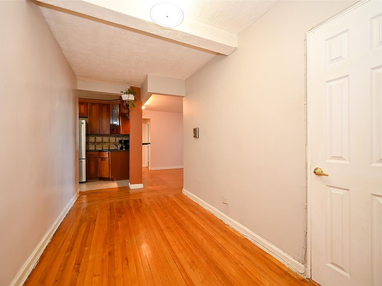 39-20 52nd St #4D Woodside, NY 11377 - Thumbnail 5