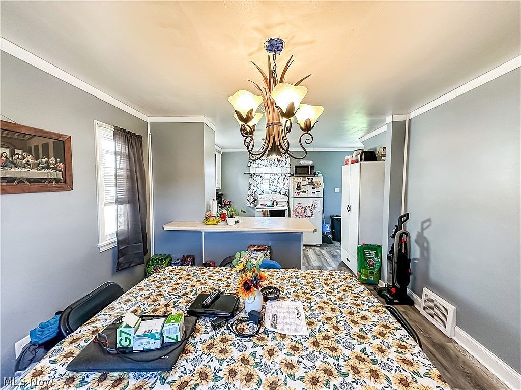 318 Homewood Ave Weirton, WV 26062 - Thumbnail 5