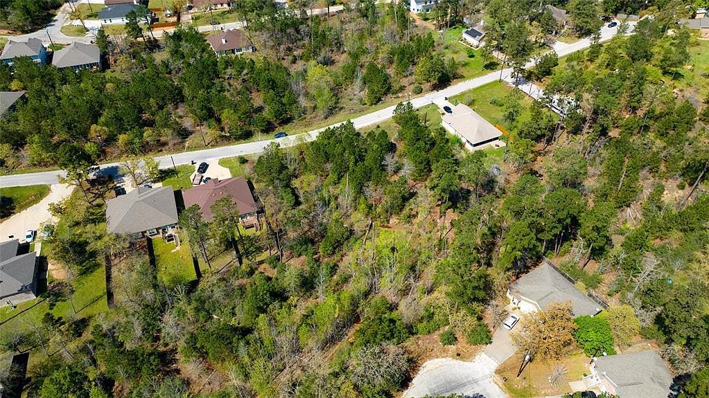 1332 & 1333 N Kaupo Dr Bastrop, TX 78602 - Thumbnail 5